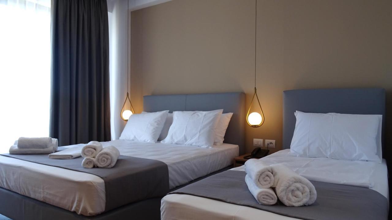 Valmar Hotel Ksamil Buitenkant foto