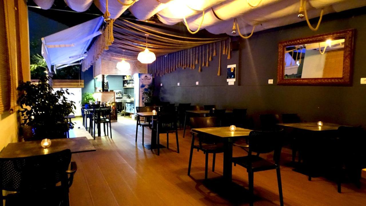 Valmar Hotel Ksamil Buitenkant foto